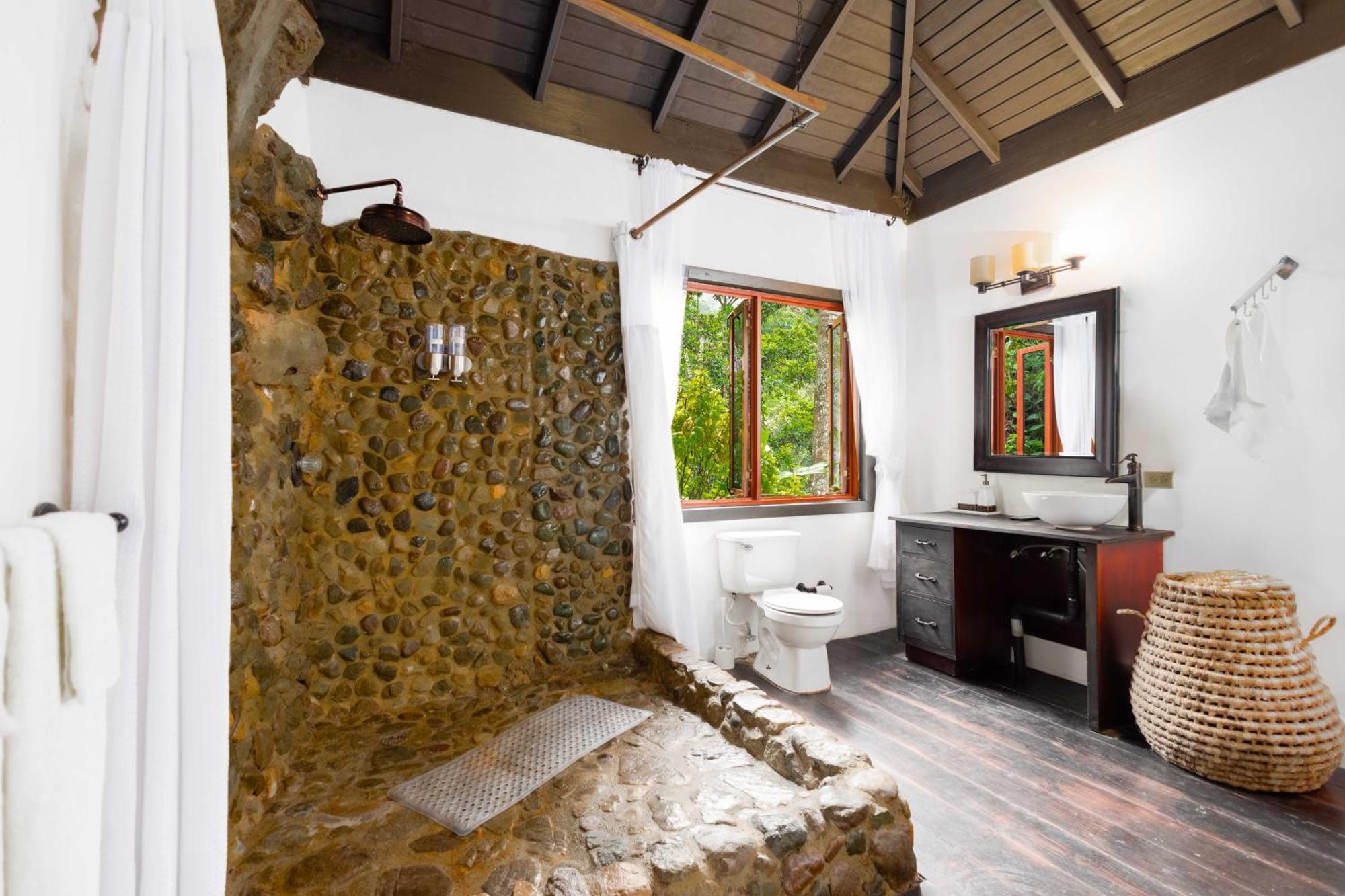 Serendipity Holistic Resort Spa Kingston Exterior photo